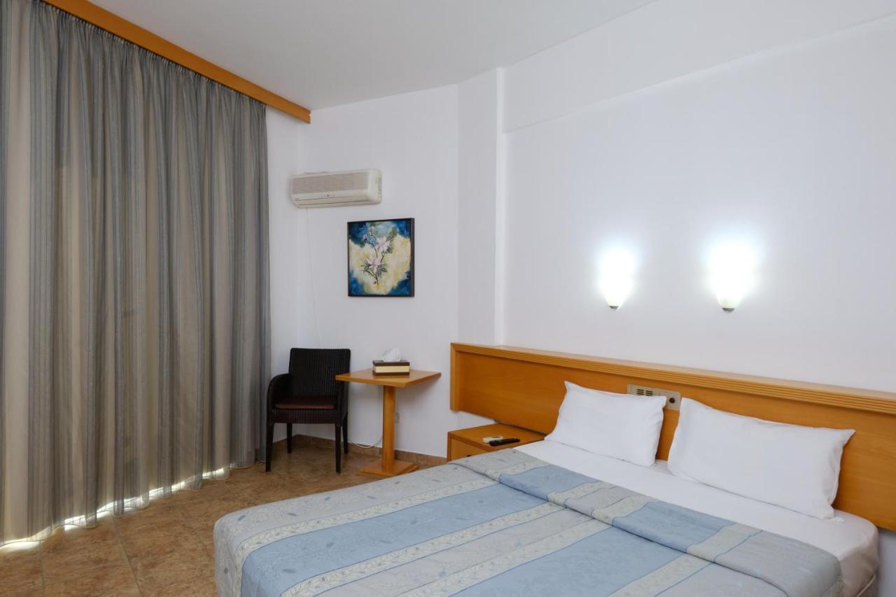 ฟลามิงโก้ บีช โฮเต็ล Hotel ลาร์นาคา ภายนอก รูปภาพ